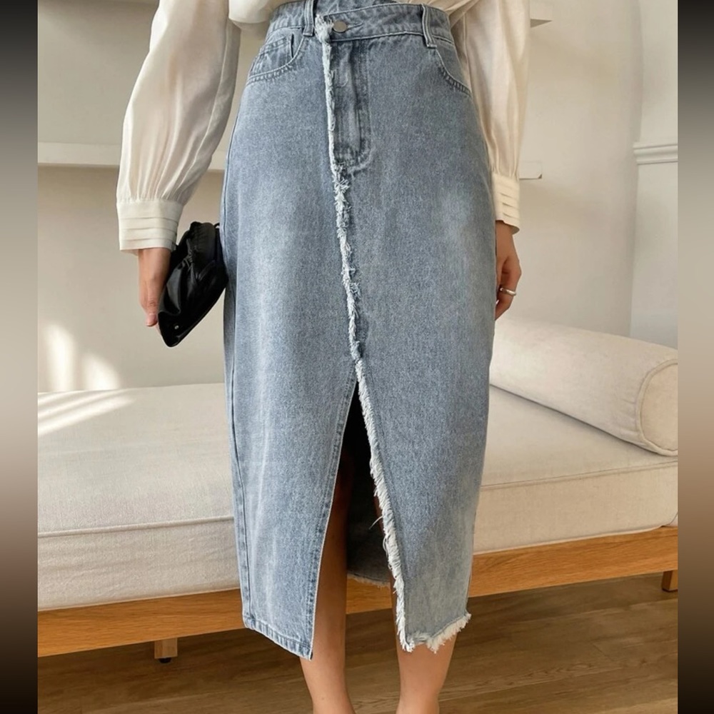 High Waist Raw Cut Thigh Split Denim Skirt